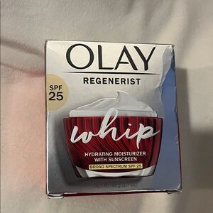 OLAY Regenerist Whip Hydrating Moisturizer SPF 25